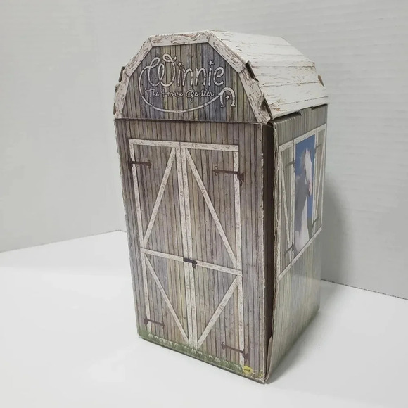 Winnie the Horse Gentler Barn Box  Set of 8. - Picture 1 of 9